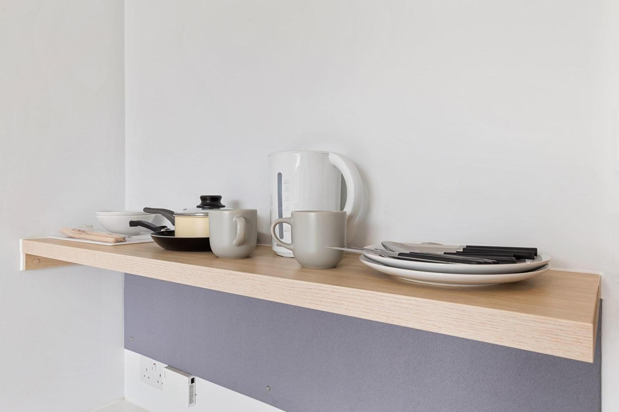 Spacious Double Bed In Lewisham Well Connected Apartment